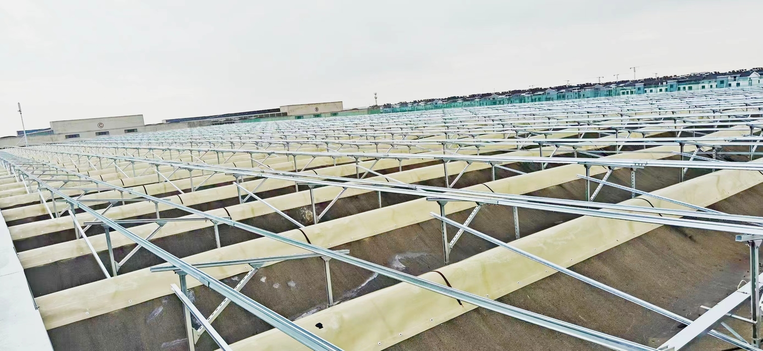 Economic and Environmental Benefits of Industrial Photovoltaic Projects